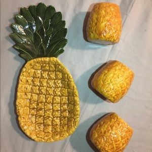 Pineapple plate and cups